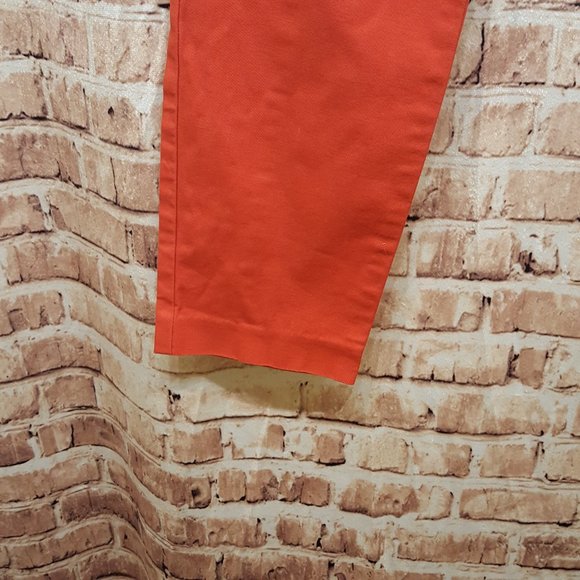 Ann Taylor Chelsea Crop Size 0 Petite - Picture 2 of 8